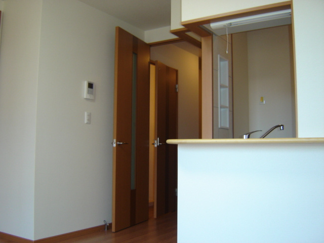 グランディール高坂のセキュリティ|リビング