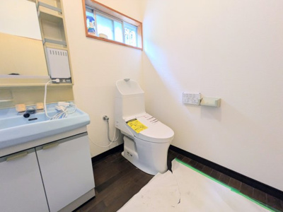 【トイレ】 | 【再建築不可】鹿嶋市大字大小志崎　軽量鉄骨造平屋