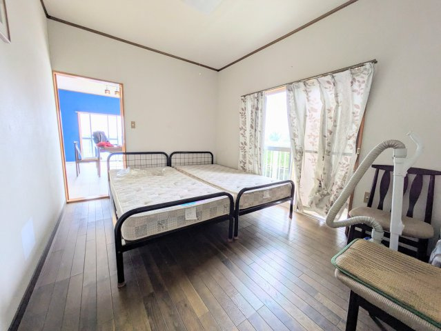 【寝室】 | 【再建築不可】鹿嶋市大字大小志崎　軽量鉄骨造平屋