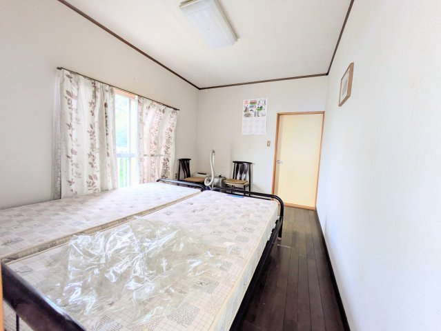 【寝室】 | 【再建築不可】鹿嶋市大字大小志崎　軽量鉄骨造平屋