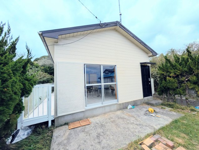 【外観】 | 【再建築不可】鹿嶋市大字大小志崎　軽量鉄骨造平屋