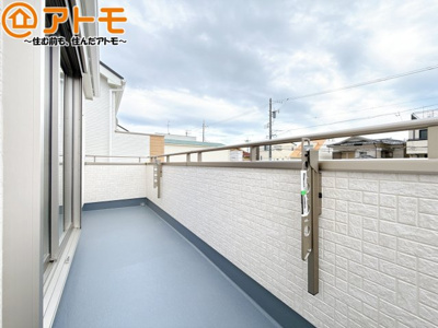 【バルコニー】 | 葵区田町7期　新築戸建　C号棟 | 陽当りの良いバルコニーはお洗濯物はもちろんお布団もふかふかになります♪