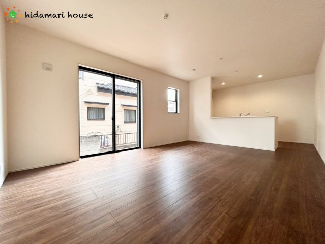 上尾市小敷谷第2　新築戸建　リーブルガーデン11