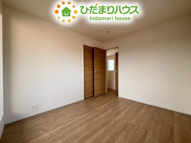 行田市富士見町2丁目　2期　新築一戸建て　ブルーミングガーデン　02の洋室