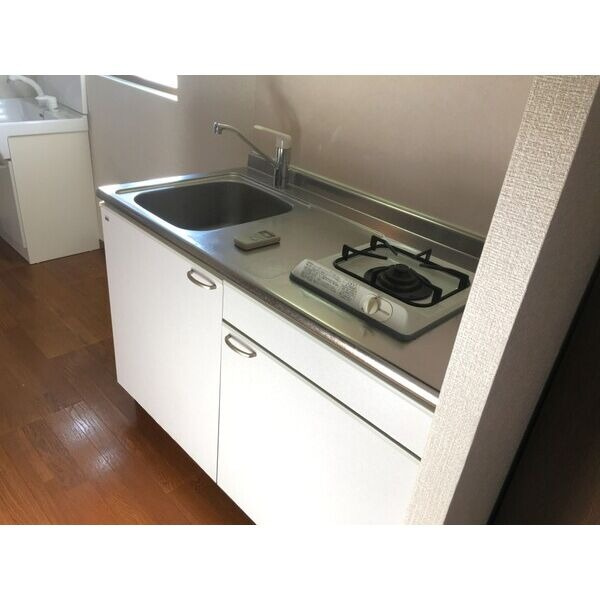 ティアラ八帖のキッチン