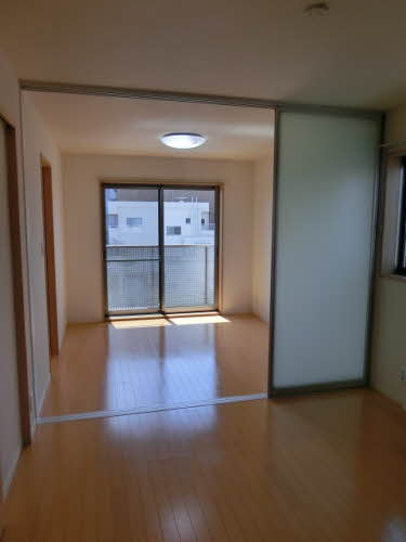 メゾン・ハマダの居間・リビング|リビングです