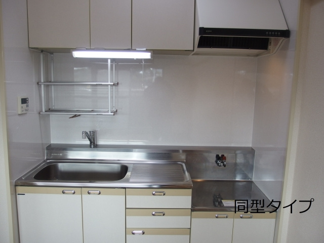 スリーエイト北町のキッチン