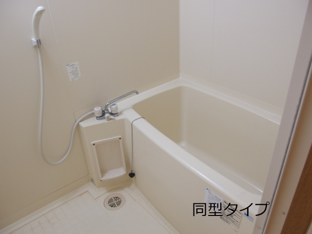 天神山マンションⅡ号館のバルコニー