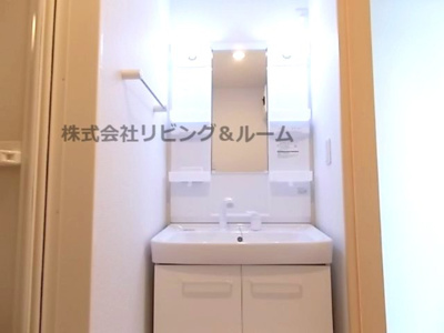 【洗面所】 | エレガンテⅢ