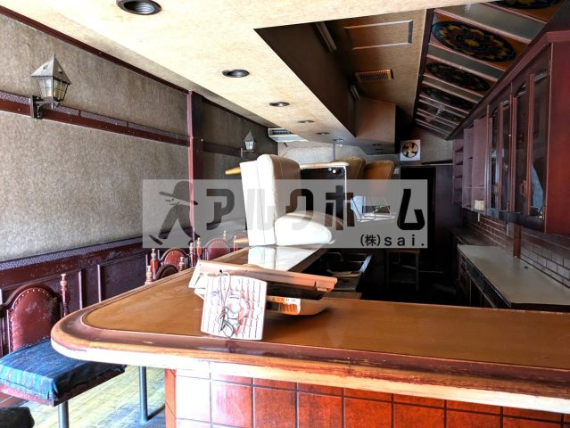 柏原市国分本町２丁目の店舗一部の内装