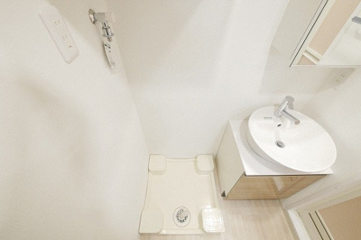 【設備】 | クレアグレイス新森古市 | 洗濯機置き場です