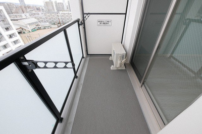 【バルコニー】 | クレアグレイス新森古市 | お洗濯にも便利なバルコニー付き