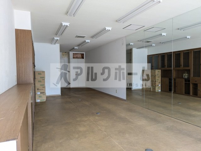 国分ハイツの内装