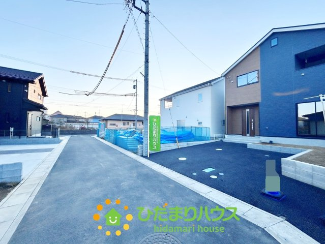 加須市花崎北第3　新築一戸建て　クレイドルガーデンの駐車場|2025/10/10　撮影