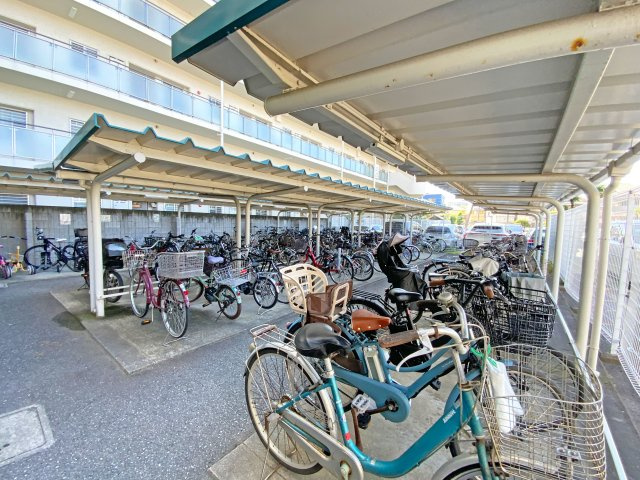 サンヴェール舞子二番館の駐輪場|駐輪場