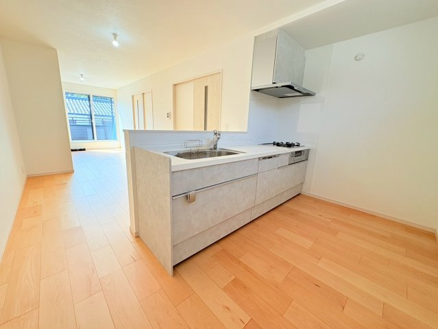 泉涌寺東林町1号地のキッチン