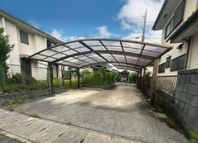 中古戸建　栃木市箱森町の駐車場