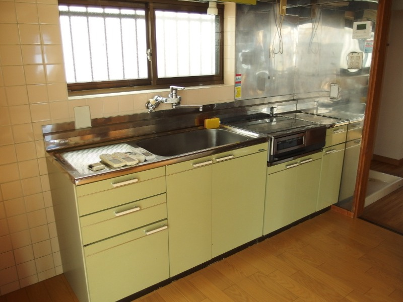 井田町１丁目貸家のキッチン