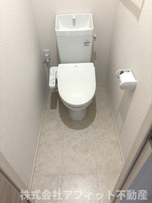 【トイレ】 | シエンヌ2 | 温水洗浄暖房便座