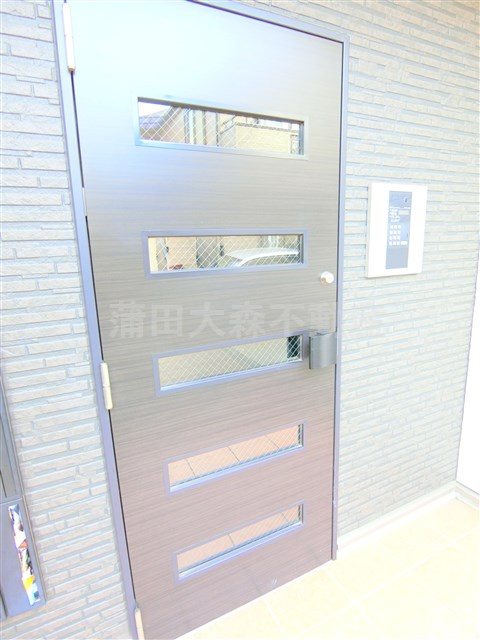デュオメゾン蒲田のエントランス