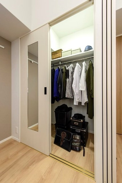 エンクレスト博多駅前ARTの収納|こまごまとしたものを収納できそうですね