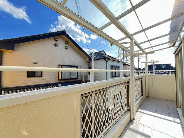 名古屋市守山区元郷２丁目のバルコニー