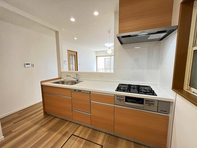 名古屋市守山区元郷２丁目のキッチン