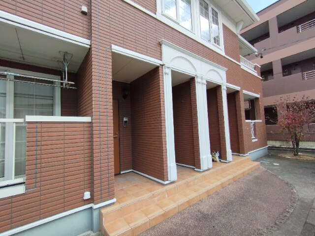 ルナエステラＢ