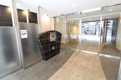 【エントランス】 | セレニテ本町ルフレ