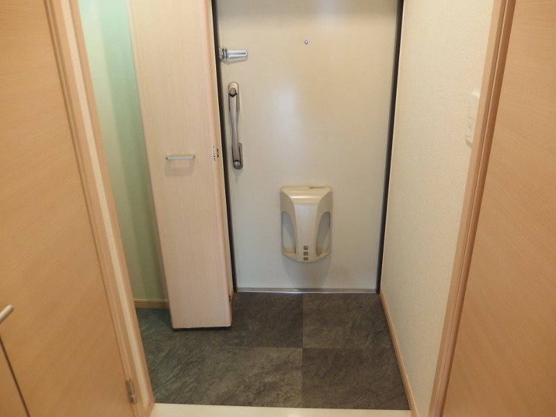 ローズパティオの玄関