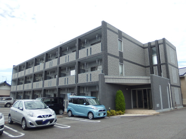 ローズパティオの外観