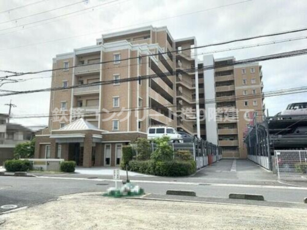 ブランズ萱島の構造・工法・仕様|鉄筋コンクリート造９階建て
■物件内覧・資金計画相談・住宅ローン相談、リフォーム相談、お問合せ受付中■
※当日・翌日のご内覧、ご相談はお電話でのお問合せがスムーズです！