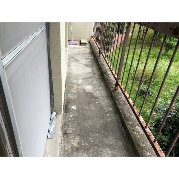 ヴィレッジ東海のバルコニー