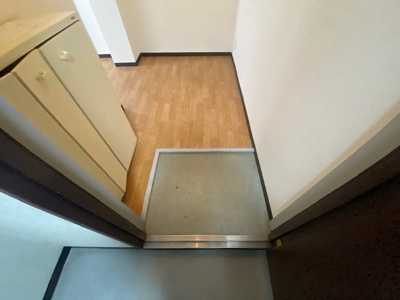 【玄関】 | ラ・フォーレ諏訪