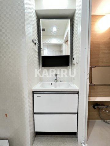 W.O.B.KYOBASHIの洗面所