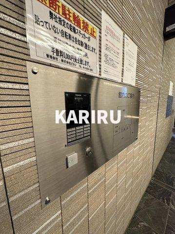 W.O.B.KYOBASHIのエントランス