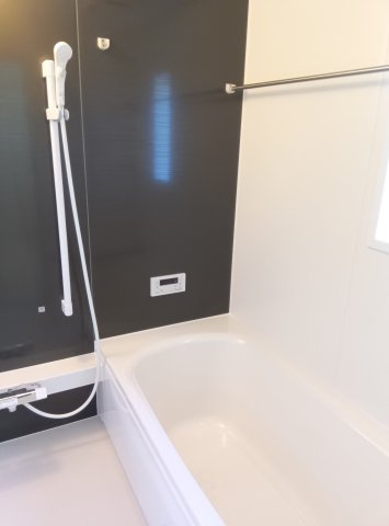 筑西市井上　第1　1号棟の洗面所|ゆったりとスペースのある洗面所