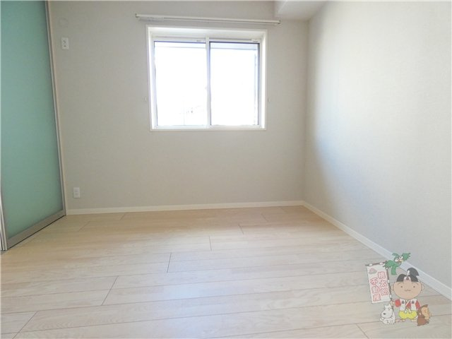 サニーコートの居間・リビング