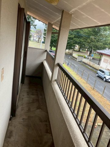 川内町2丁目たかのす団地内戸建のバルコニー