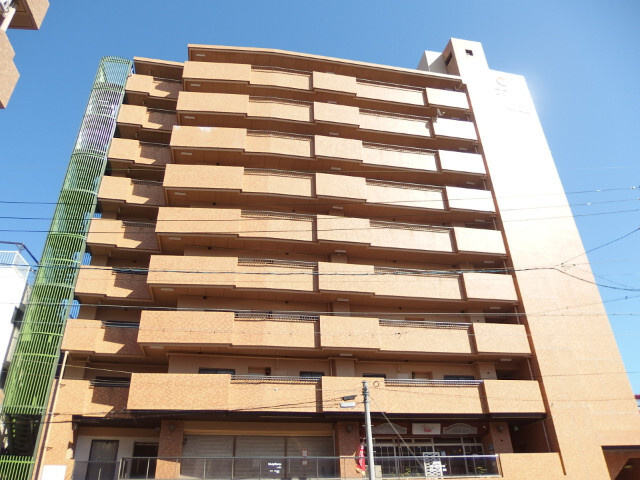 サンライズ康生の外観