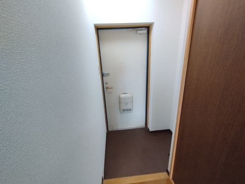 ディアコート井内の玄関