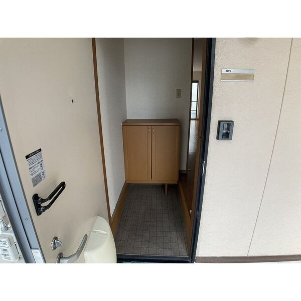 ボイス中島の玄関