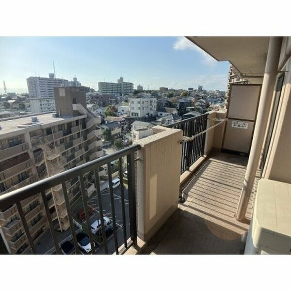 シャトー岡崎Ⅱ番館のバルコニー