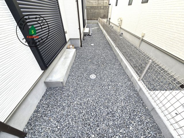 福岡市東区美和台5丁目第1-2棟(A号棟)の庭|お庭で自由な時間を過ごせます。