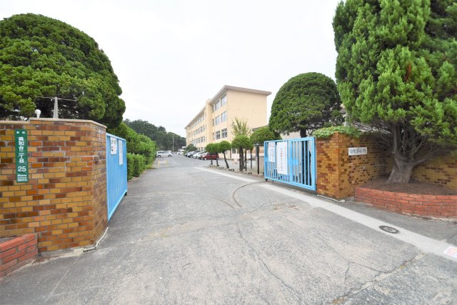 福岡市東区美和台5丁目第1-2棟(A号棟)の周辺|美和台小学校