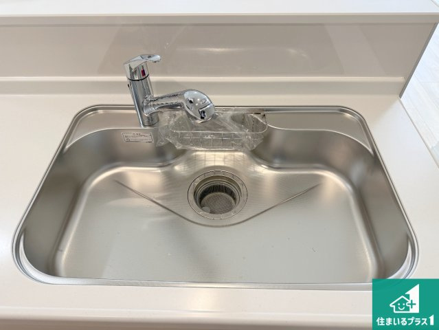 高槻市竹の内町　第4期　新築一戸建ての設備|広々としたシンクで食器洗いも楽々！