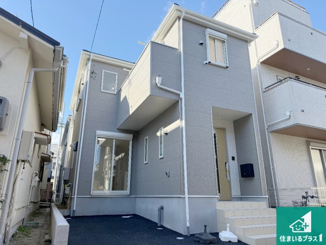 高槻市竹の内町　第4期　新築一戸建ての外観|安心の10年保証！外観を美しく保ち、雨水で汚れを落とします！気になることがありましたら、お気軽にお問い合わせください！