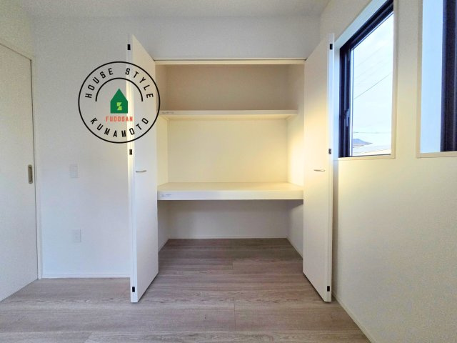 上益城郡嘉島町大字上仲間第1-2棟(2号棟)の内観：施工例|収納には困りません。