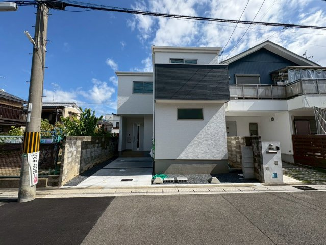 宇治市小倉町南浦71-66の外観