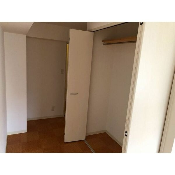 グラート岡崎の収納